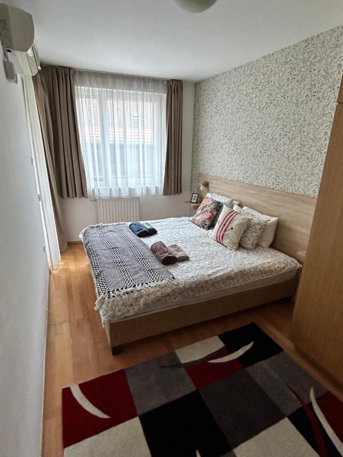 Danube Dwelling Akacfa 26 - Private Indoor Garage Apartment Budapest Exterior photo